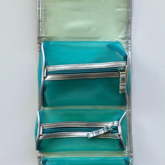 4 in 1 Cosmetic Travel Pouch - Picture 2 of 2